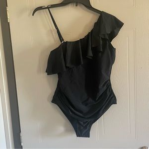 Verano Playa black one shoulder asymmetrical ruffle one piece swimsuit medium